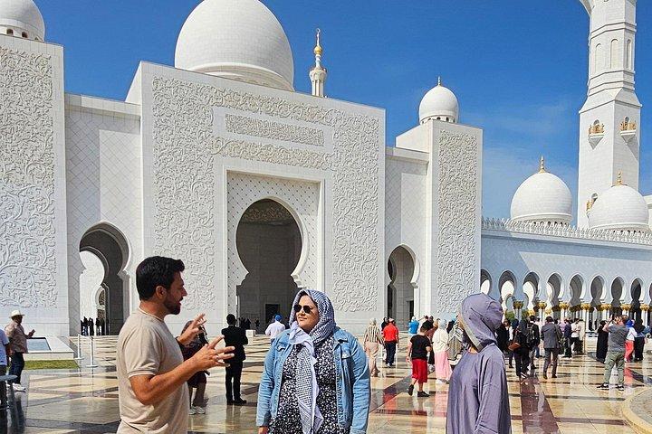 Excursion touristique privée d'une journée Premium à Abu Dhabi au départ de Dubaï