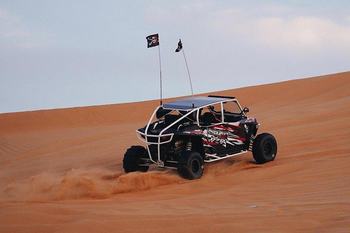 Buggy Adventure Dubai avec dîner et spectacle