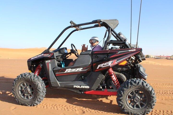 1 - Hour Dune Buggy Self-Drive, balade à dos de chameau et aventure de planche à sable