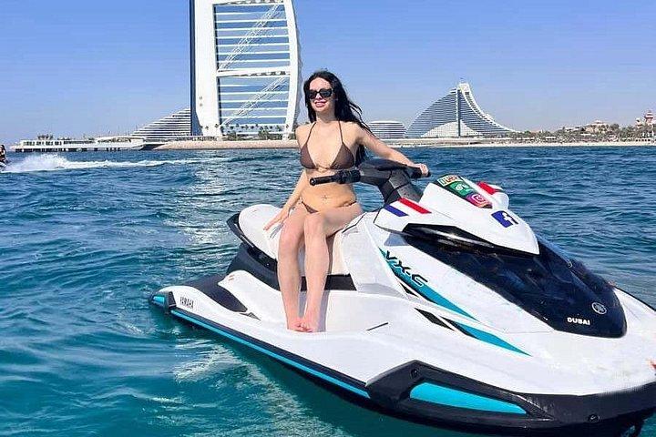 Jet Ski - Burj-Al-Arab activité nautique