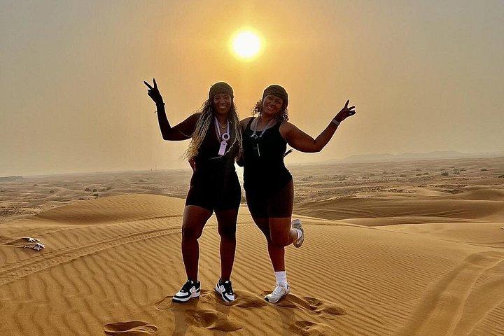 Safari dans le désert de Dubaï avec VTT Quad, promenade à dos de chameau, barbecue