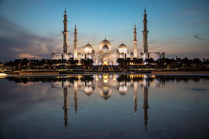 Visite privée de nuit de la Grande Mosquée Corniche et plus