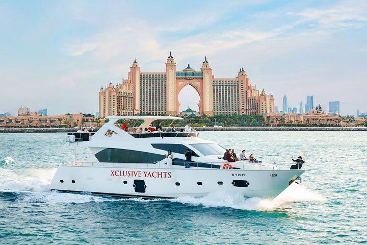 Excursion en yacht de luxe à la marina de Dubaï avec Petit-déjeuner ou barbecue en option