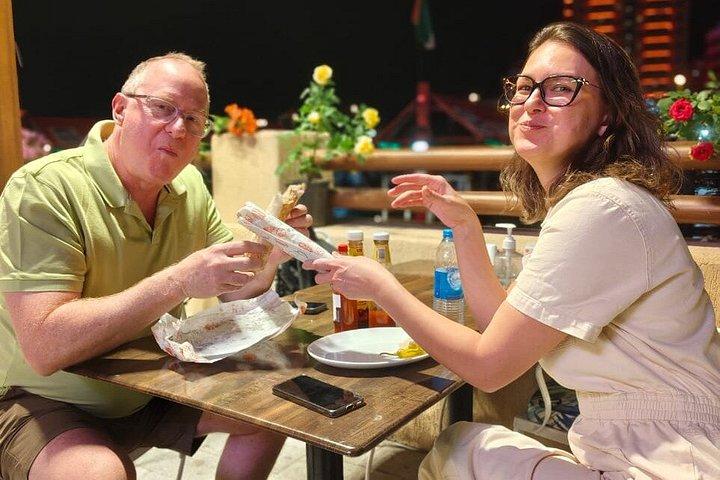 Old Dubai Street food et expérience patrimoniale à pied