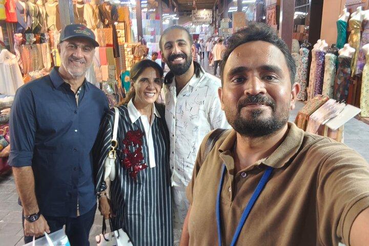 Visite privée des marchés nocturnes et des souks de Dubaï avec transferts à l'hôtel