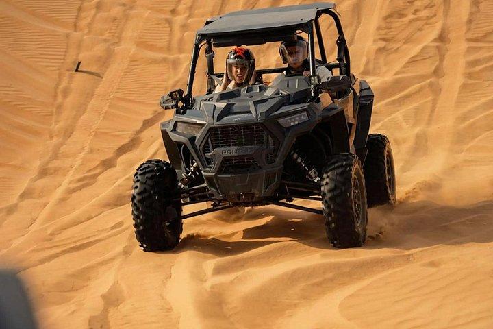 Dubaï : Buggy Dune Bashing, Sand Boarding, Camel Ride & Show
