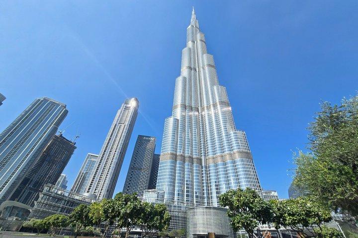 Visite privée d'une journée à Dubaï : monuments emblématiques et souks traditionnels