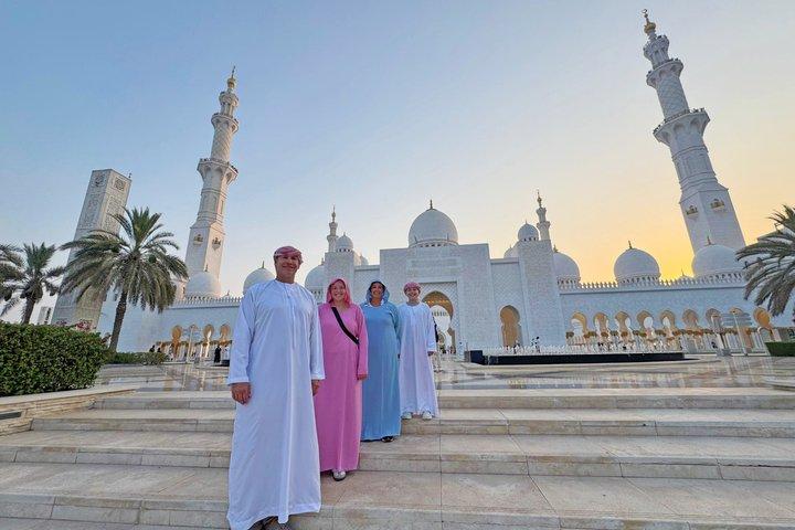 Excursion d'une journée dans la ville d'Abou Dabi avec la Grande Mosquée et les meilleures attractions