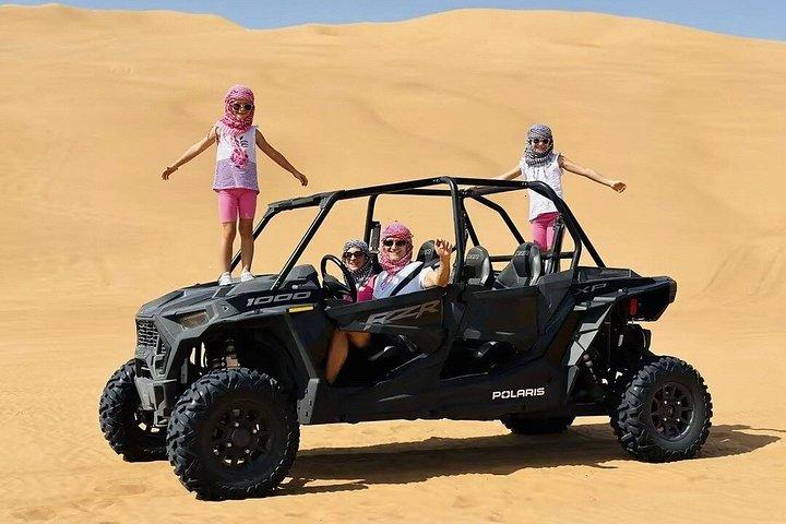 Red Dunes Desert Safari Dune Bashing BBQ et spectacles vivants