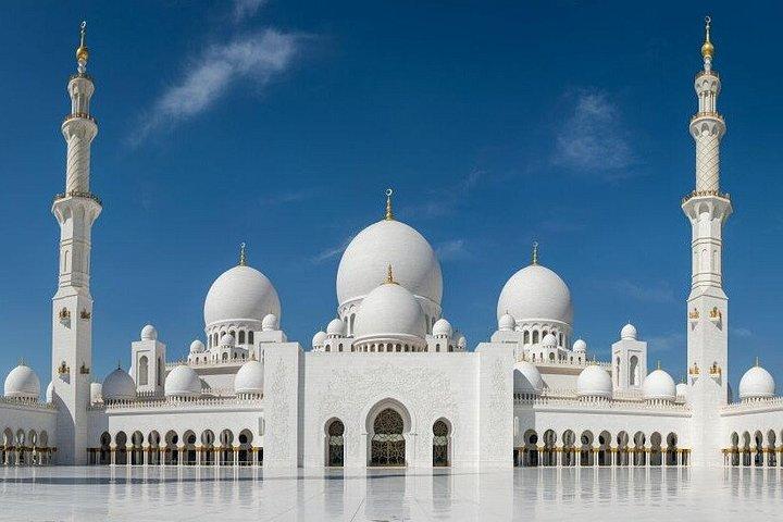 Tour d'Abou Dabi avec la Grande Mosquée du Temple BAPS et Ferrari World