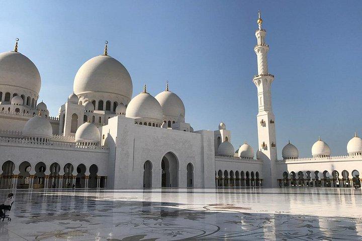 Excursion d'une journée complète à Abu Dhabi au départ de Dubaï avec la Grande Mosquée et le Patrimoine