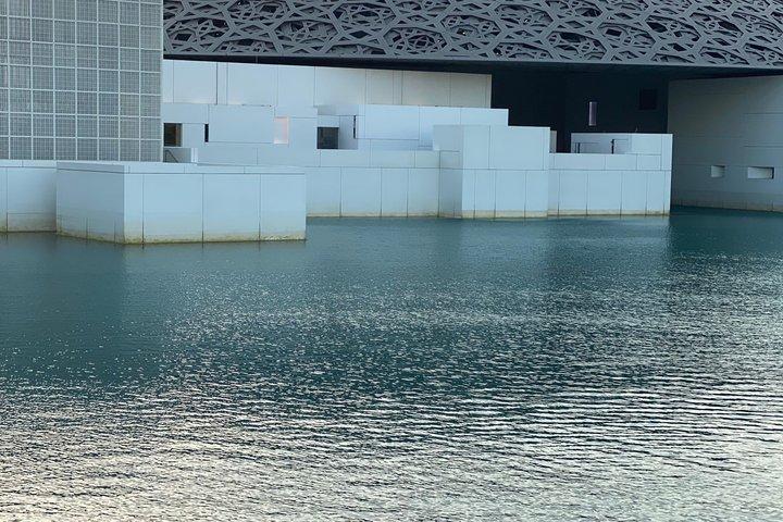 Privé Abu Dhabi Airport Escale Mosquée Palais Louvre 10 heures