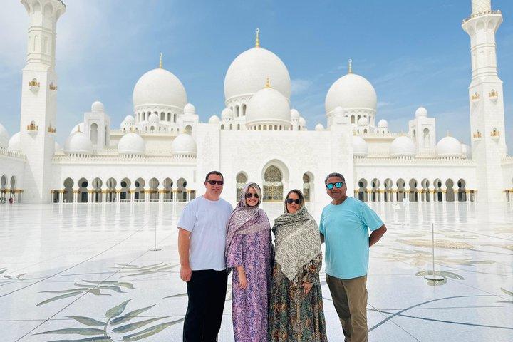 Visite privée à Abu Dhabi : Grande Mosquée, Qasr al Watan, Musée du Louvre