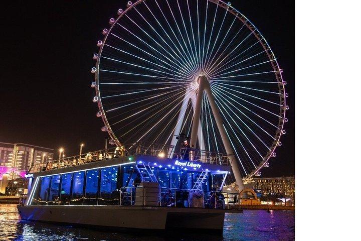Croisière dîner en soirée au Royal Liberty Floating Restaurant