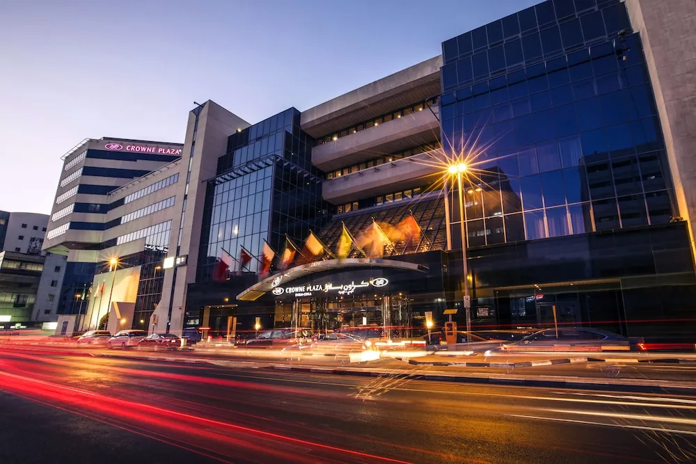 Crowne Plaza Dubai Deira (photo Hotels.com)