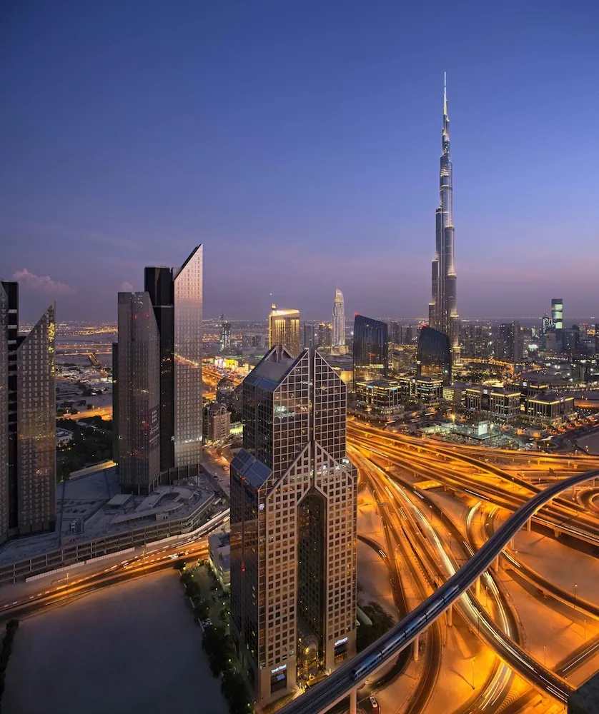 Dusit Thani Dubai (photo Hotels.com)