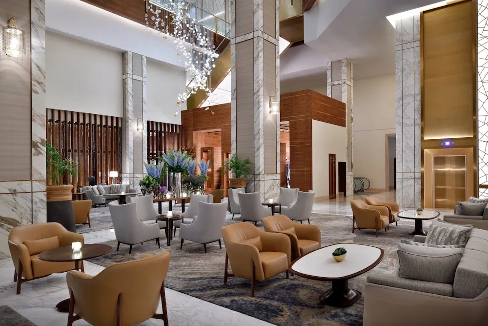Grand Plaza Mövenpick Media City (photo Hotels.com)