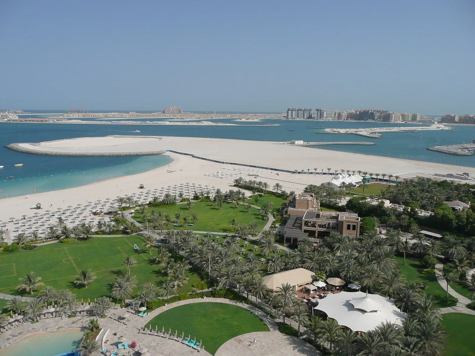 Atlantis, The Palm (photo Wikimedia Commons)
